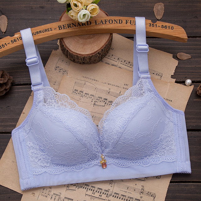 Underwear for women without steel rings, side breast adjustment type ...