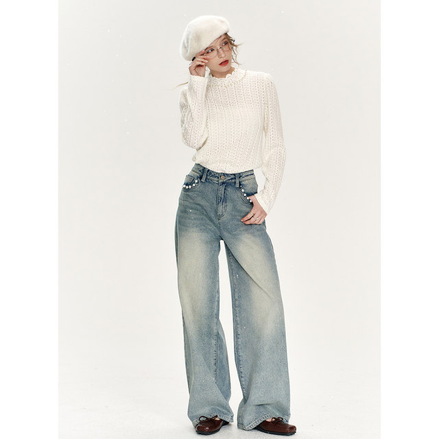 Fairy pocket white half turtleneck lace base shirt for women 2025 spring new pearl pure desire top