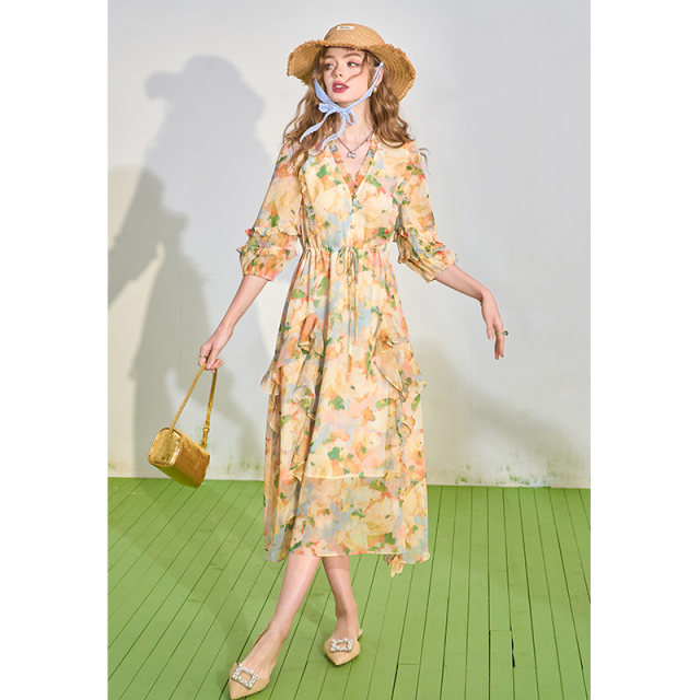 Fairy Pocket French V-neck Waist Floral Dress Women's 2024 Summer New Style