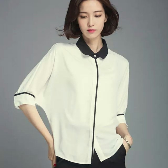 Spring and Autumn White Shirt Women's Middle Sleeve Shirt New Style 2025 Summer Business Professional Interview Doll Collar Round Collar Top
