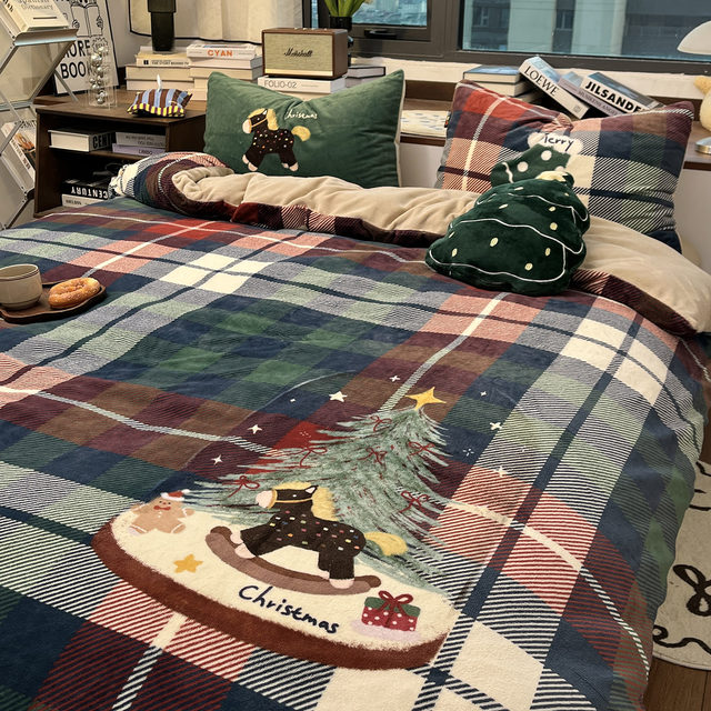 Moonlight Bus Christmas Pony Autumn and Winter Milk Velvet Bed Three or Four Piece Set Thickened Warm Coral Velvet Sheets and Fitted Sheets