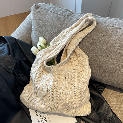 taobao agent Retro knitted shoulder bag, handheld one-shoulder bag, 2023 collection