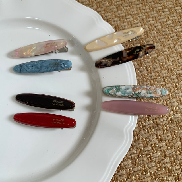 
Retro France acetic acid one-line clip hair card texture oval willow leaf duckbow clip broken hair bang clip edge clip hair accessories