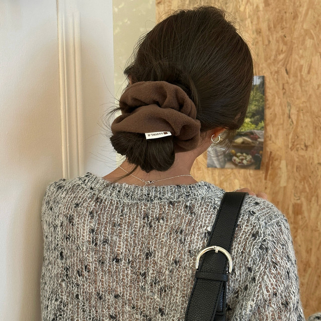 Soft waxy woolen hair tie autumn and winter new style large intestine ring hair rope Korean style versatile ponytail head rope rubber band head flower hair accessory