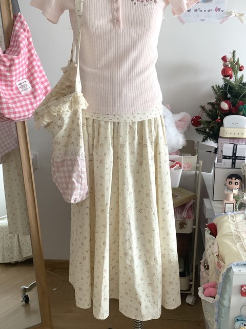 Flower cake skirt female summer 2024 new high -waisted thin A -shaped long small small sweet puff skirt