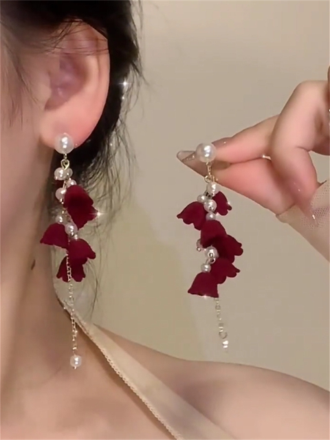 YFEIFEIE retro flocked lily of the valley flowers tassel pearl earrings women's new year wedding engagement toast earrings trendy
