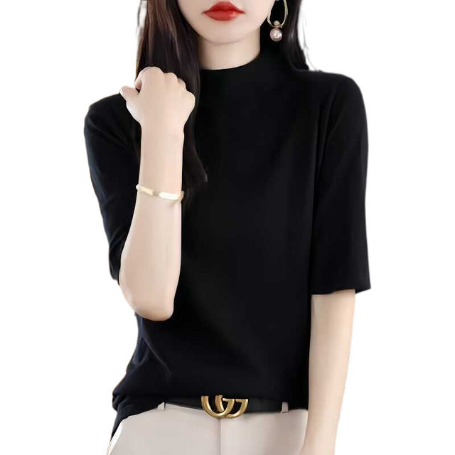 Bottom shirt for women in spring and autumn thin loose mid-sleeved T-shirt top fashionable 2025 new light-cooked style purple knitted sweater
