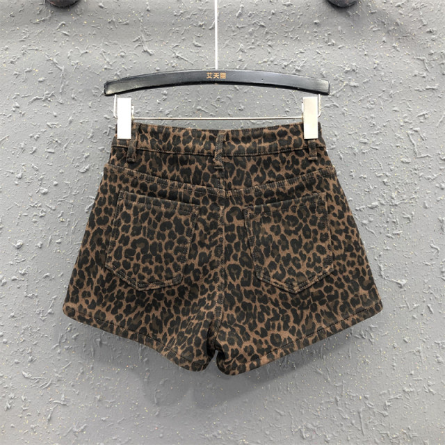 Hot girl leopard print high waist plus velvet thickened denim shorts women's 25 spring new casual and versatile base wide-leg pants