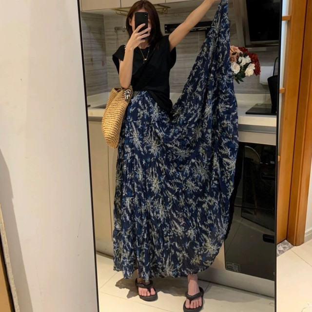 Pocket autumn retro romantic yellow floral skirt for women 2024 new high waist slim pleated long skirt