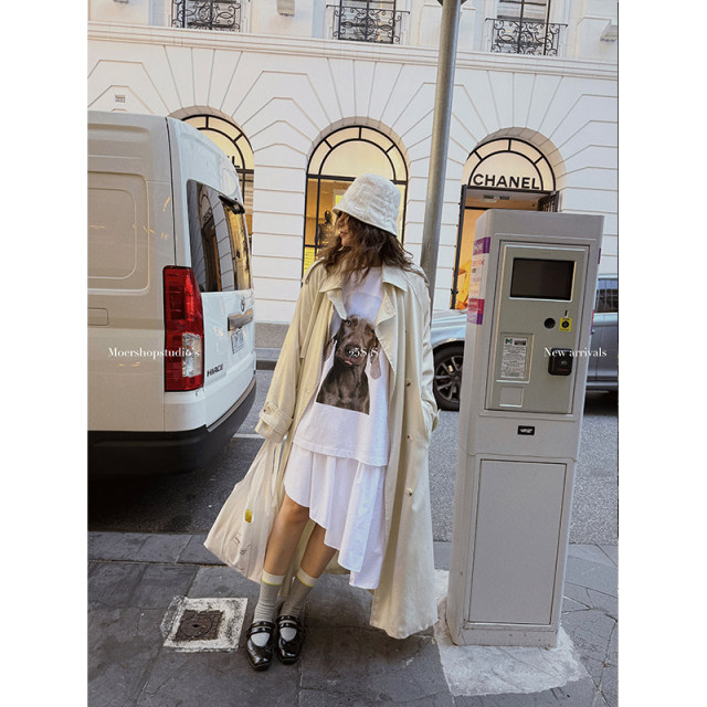 MOERSHOP Stunning Sex Rational Choice White Skirt Large Slide Skirt for Women Spring Irregular Short Skirt