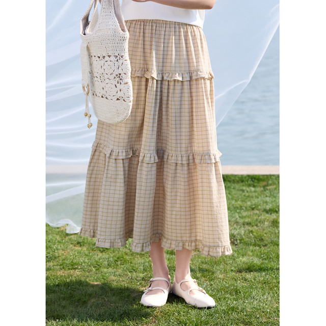 Zi Hansen-style checked mid-length skirt for women in summer 2025 new elastic waist skirt lace spliced ​​cake skirt