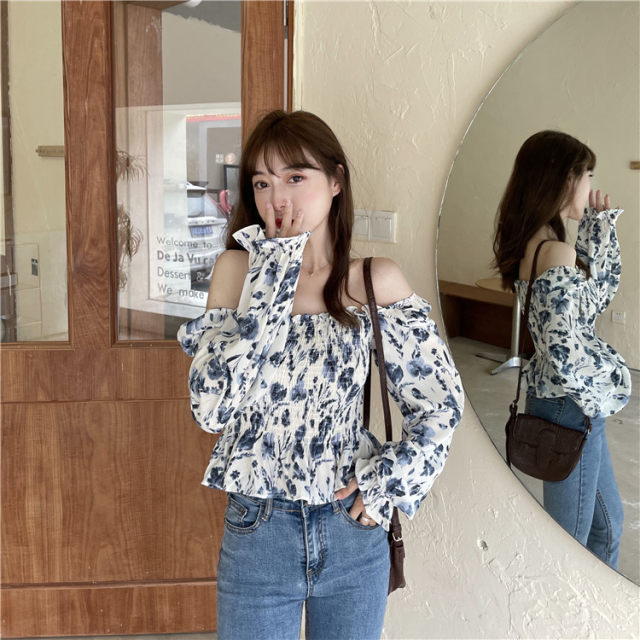 2025 new long-sleeved square collar waist-closed short floral strapless top for women in spring and autumn design, off-shoulder one-length collar