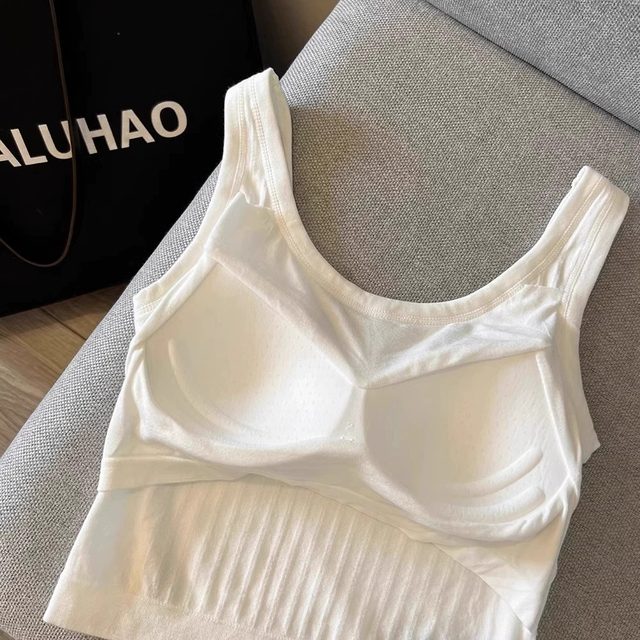 Spring and summer suspender vest with chest pad for women in women's white letter printed short sports sleeveless top for suit