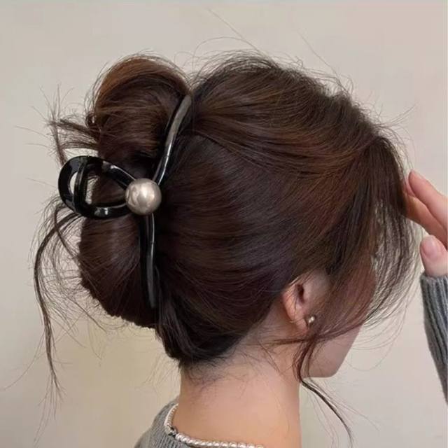 
2025 high-end pearl shark clip 15cm huge size hair clip for women with large hair volume on the back of the head