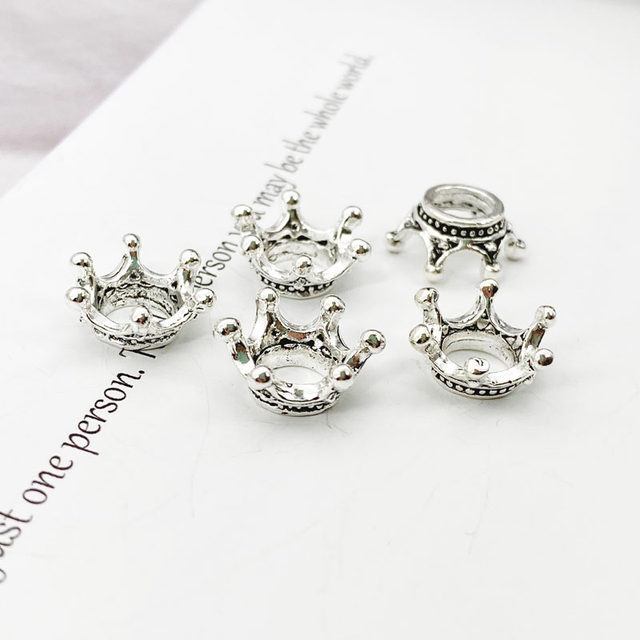 Handmade diy crystal glue small crown retro accessories metal pendant base three-dimensional pendant material