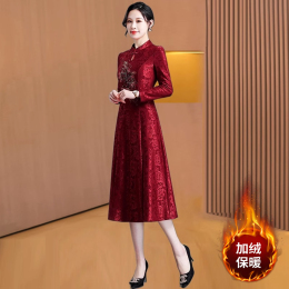 He-in-law wedding banquet dress dress dress female autumn and winter thick noble atmosphere young mother dress can usually wear