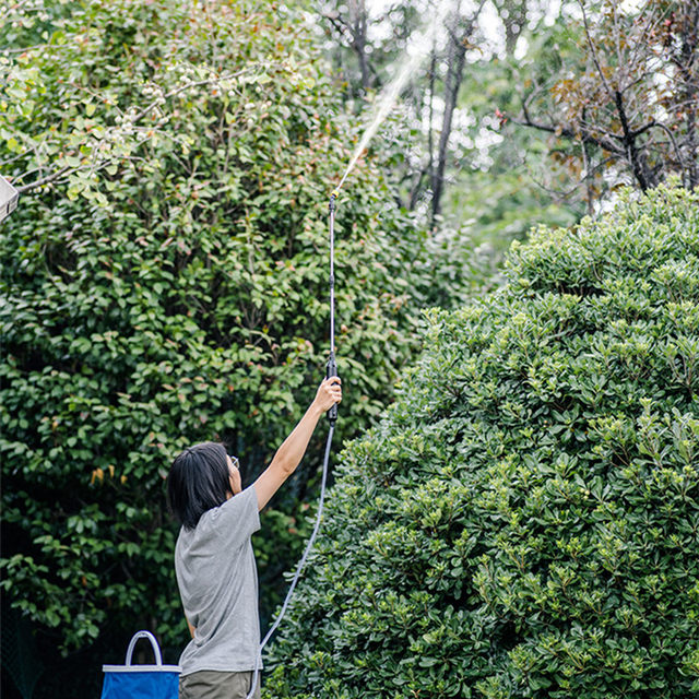 Rechargeable electric watering can for car washing, watering, gardening water gun, spray gun, disinfection and spraying for household use