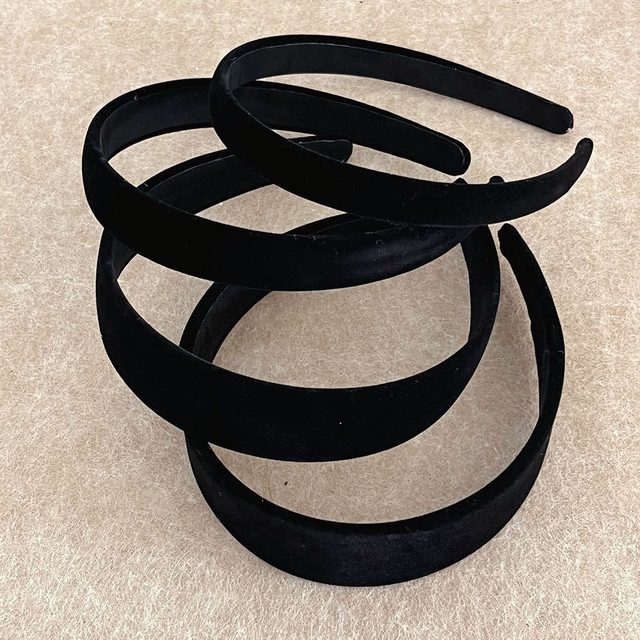 
Thin velvet headband Reba's same autumn and winter retro high skull flat headband Western style solid color pressed hairpin headwear