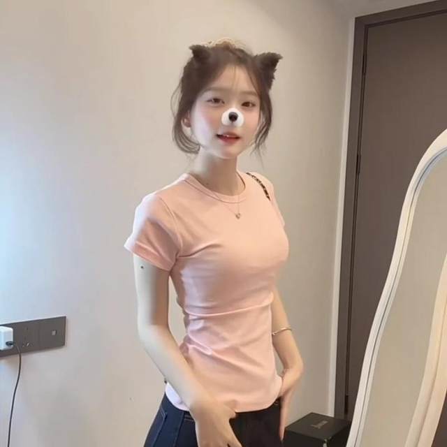 Korean pink front shoulder round neck short-sleeved T-shirt for women in summer 2025 new basic retro slim short top