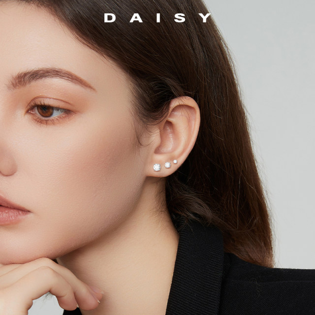 Medical Titanium Steel Super Flash Diamond Earrings Female Advanced Titanium Titanium Alloy Earrings Men's Screw Twitter Tuck Ear Accessories