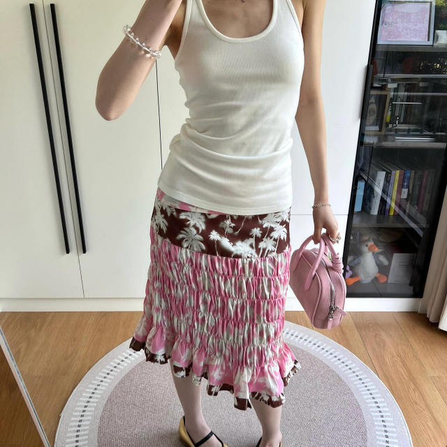 New summer American retro splicing contrasting print wrinkled skirt island atmosphere casual design medium skirt