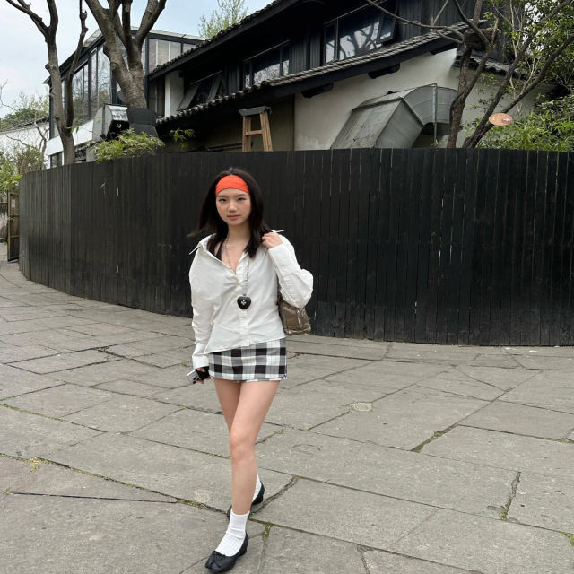American retro plaid skirt for women summer new low-waisted slim A-line hip skirt hot girl versatile miniskirt