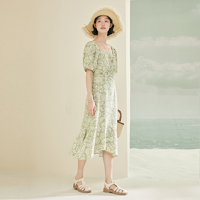 PIT retro square collar one-line collar short sleeve puff sleeve floral A-line dress for women 2025 spring new temperament long skirt