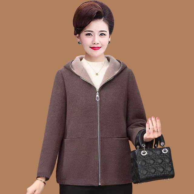 Women's clothing, middle-aged and elderly autumn and winter hooded large size mother's clothing wool jacket, zipper, fashionable wool hooded slim top
