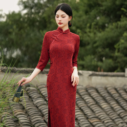 New Chinese red cheongsam 2023 autumn and winter new Chinese style mother-in-law high-end dress long sleeves