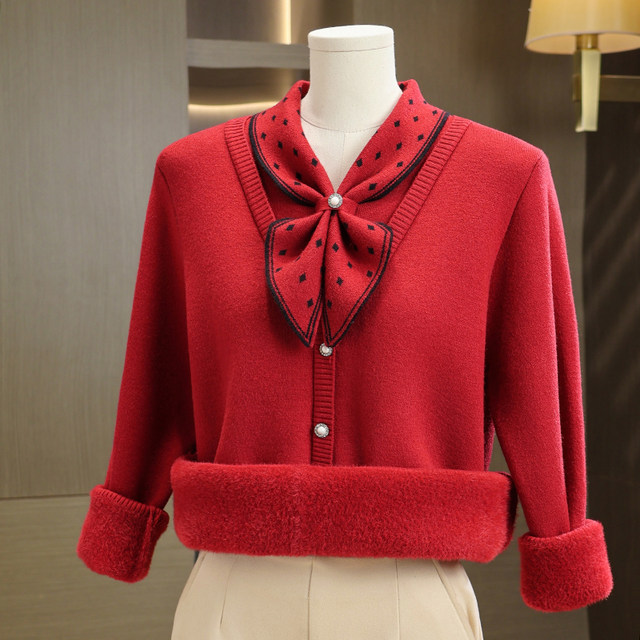 
Middle-aged mother's winter clothing plus velvet thick sweater women's warm tops middle-aged women's knitted bottoming shirt suit