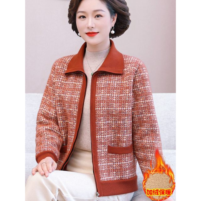 
Middle-aged women's warm tops, elderly velvet loose coats, autumn and winter mother's wear, all-in-one velvet sweater cardigans