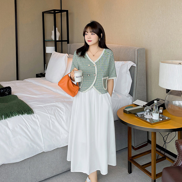 200Jin [Jin equals 0.5 kg] Large size women's skirt 2025 summer new product fat mm high waist versatile slim pleated short skirt umbrella skirt