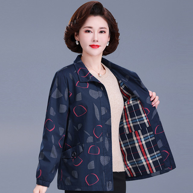 Middle -aged and elderly women's spring and autumn pure cotton jacket short new foreign jacket big size mothers jacket shirt grandma trench coat
