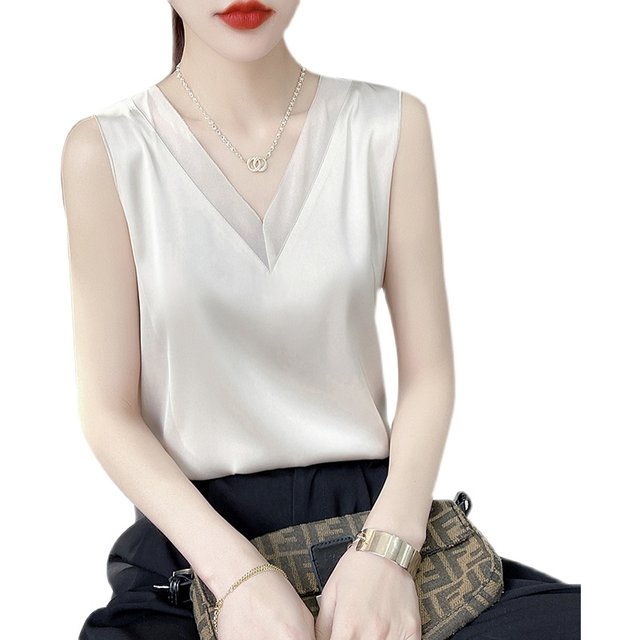 Lace V -neck True Sliging vest Female with a suit in a suit summer fashion, white satin top, large size