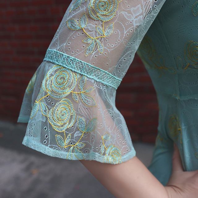 A brief romance Autumn Moon Commuting Fashionable waist-hugging 7-point flap-sleeved temperament skirt with flowing mid-length skirt Spring and autumn new