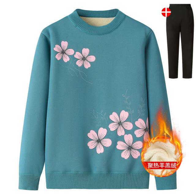 Middle -aged and elderly mothers wear sleeve jackets autumn and winter grandma sweater female warm plus velvet bottom shirt elderly clothes top
