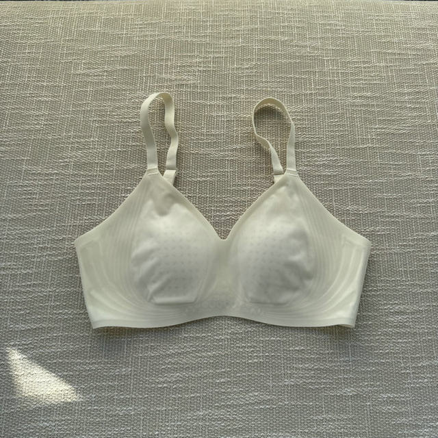 0 carbon series c thin rabbit ear cup 3D jelly soft support strip anti-convex dot jin mouth modal sweat-absorbent breathable bra
