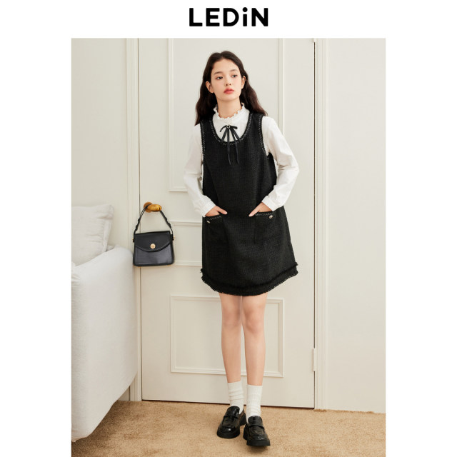 Lecho glitter small fragrance style A-line vest skirt for winter new breasted design temperament and golden style small black skirt
