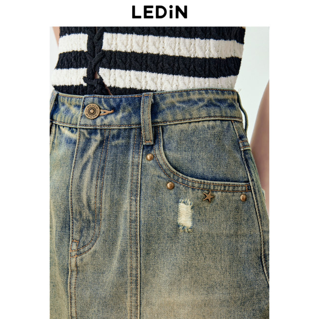 Lechang rivet denim skirt summer new waste earth Feng Shui wash denim skirt piercing holes of A -line skirt