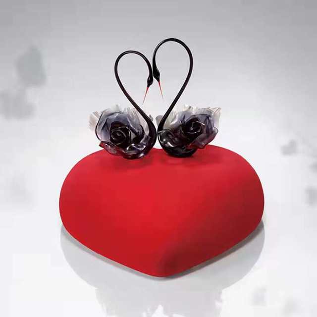 Black Swan Birthday Cake Intra-city Delivery Beijing, Shanghai, Tianjin, Chengdu, Shenyang, Harbin Chocolate
