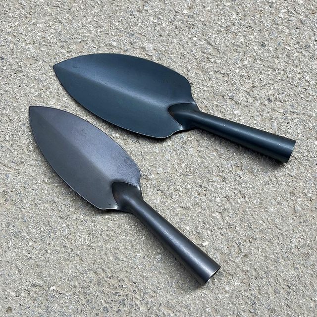 Thick potted small shovel planting flower support gardening tools outdoors planting succulent flower shovel mini family iron shovel

