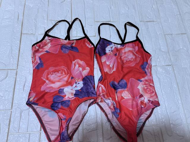 2024 autumn and winter green Chinese painting style girls conjoined triangle swimsuit professional training swimsuit women
