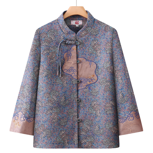 Grandma's autumn coat, middle-aged and elderly women in their 70s and 80s, old lady's clothes, mother's national style autumn and winter velvet tops