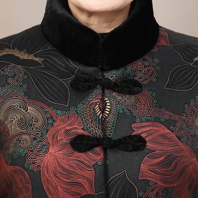 Middle -aged and elderly people in winter clothes and cotton clothes, mothers, cotton jackets, thickened grandmother, old lady Tang dress cotton jacket

