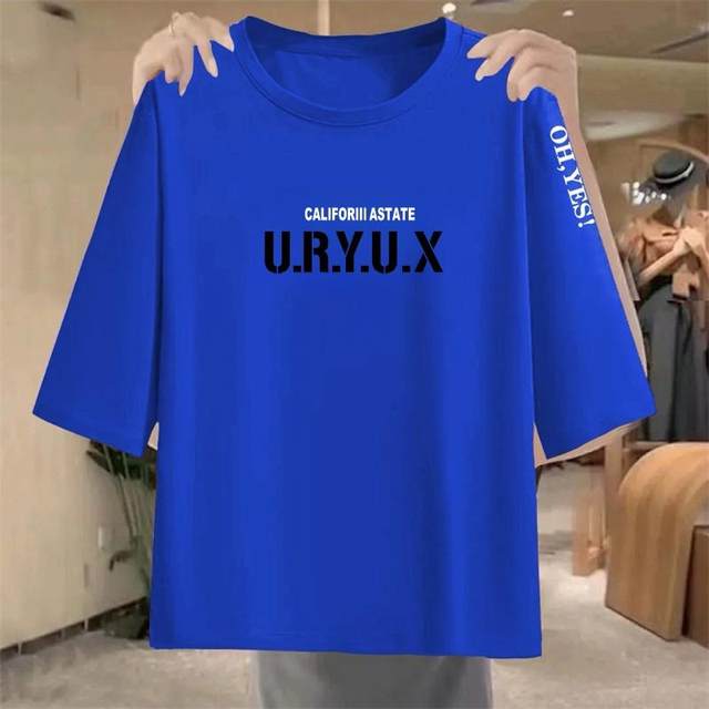 
Clearance of stocks and pick up the bargain for foreign trade Year of the Snake Year of the Year of the Nation Red Centre Sleeve T-shirt Loose Slim Base Shirt Top T-shirt