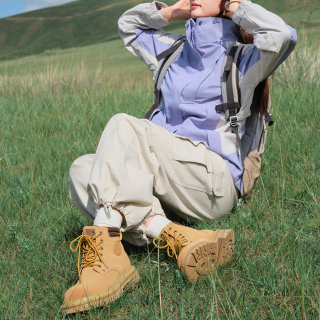 Camel Martin boots women's shoes 2025 autumn new short boots British style thick sole hot outdoor work yellow boots