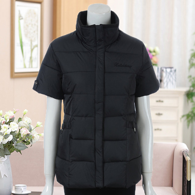 Middle-aged women's winter down jackets, half-sleeved jackets, middle-aged and elderly autumn short-sleeved vests, women's mom tops