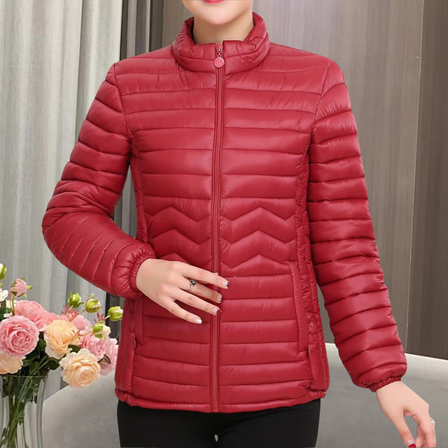 Off-season small cotton-padded jacket for women, short, light velvet cotton-padded jacket, middle-aged cotton-padded jacket, middle-aged and elderly mother’s winter coat, 40 and 50 years old