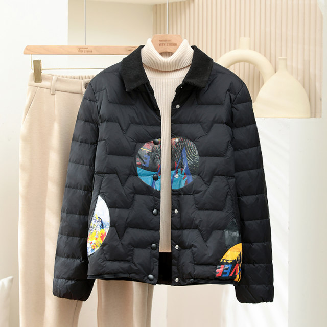 Short -light thin down jacket female 2024 winter fashion high -end small white duck down Chinese warm lightweight coat
