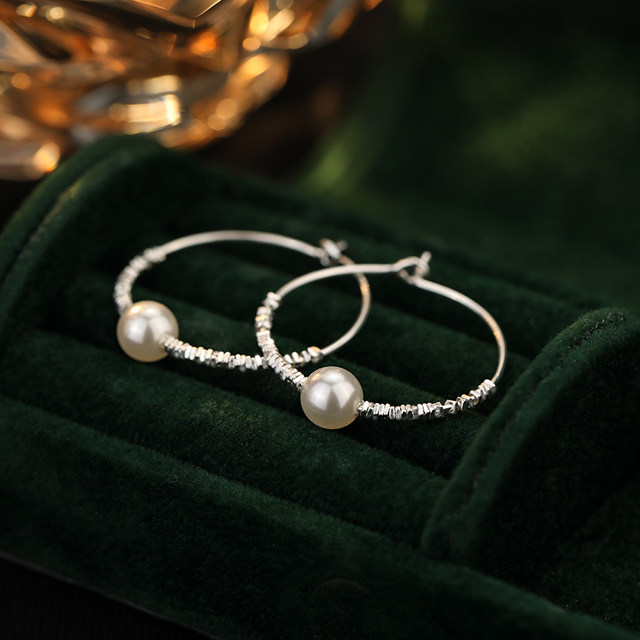 925 Sterling Silver Broken Silver Pearl Earrings Niche Design 2025 New High-end Women's Stud Earrings